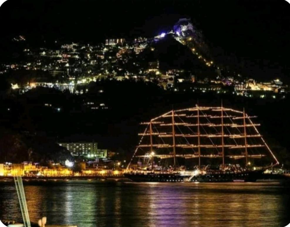 La Dimora Di Rosa Leilighet Giardini Naxos Eksteriør bilde